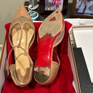 Used Christian Louboutin Mrs Early Flats